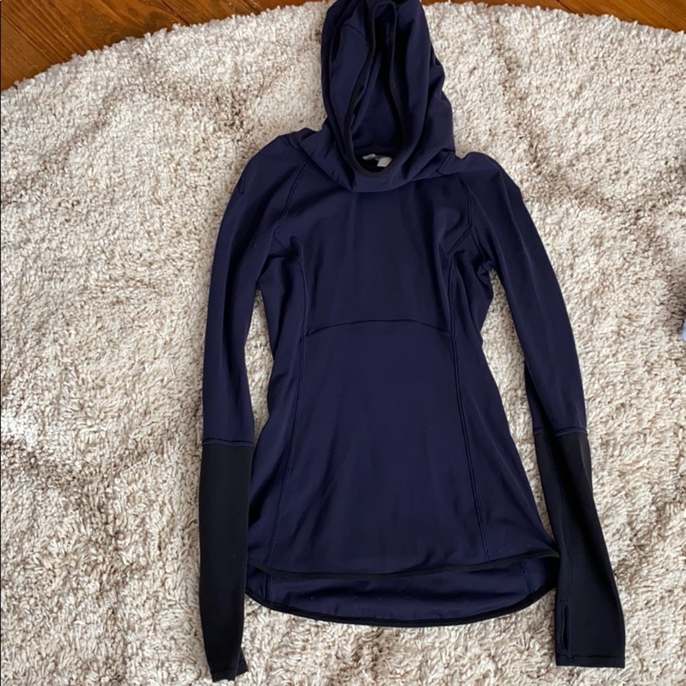 Lululemon Tight Hooded Top